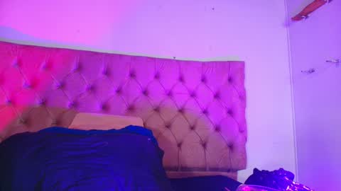 Sharlott online show from 28, 12, 2024