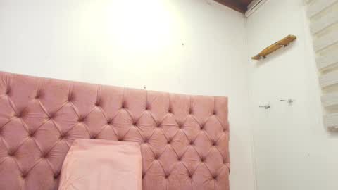 Sharlott online show from 31, 12, 2024