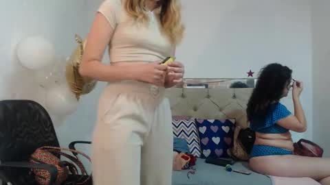 Snapshot of sharlotte__jones chatting on 21, 1, 2025 Sara online show from 21, 1, 2025