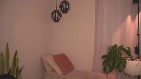 Sharlotte online show from 14, 3, 2026