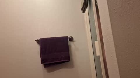 Snapshot of shavedcock720 chatting on 19, 12, 2024 partycouple2night online show from 19, 12, 2024