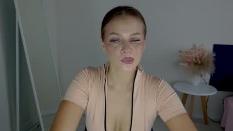 Sue online show from 1, 11, 2025