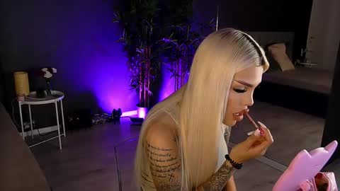 shayblonde online show from 25, 2, 2025