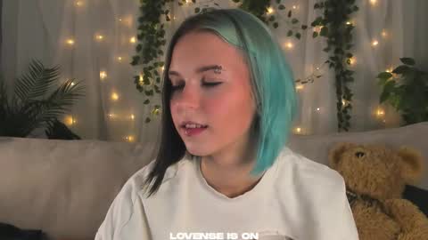 Anika online show from 11, 10, 2025