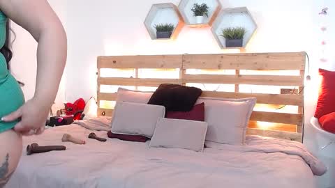 Sheila Reeves online show from 2, 12, 2024