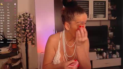 Sheila GMT 2 Tuesday Wednesday Friday Saturday Sunday- 8  5  online show from 11, 9, 2025