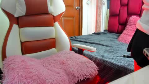 sheilly_brown online show from 21, 10, 2025