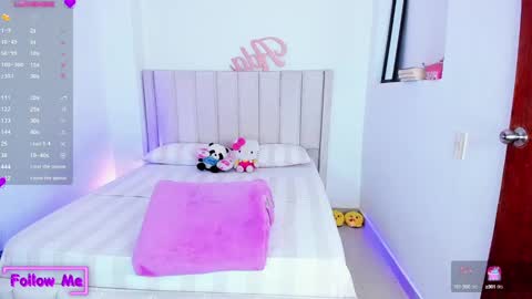 Danna   online show from 7, 1, 2025