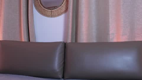  Transmission schedule Monday - Friday 715 am to 200 pm time Colombia  online show from 25, 11, 2025