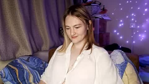 Snapshot of shelliegoza chatting on 17, 7, 2026 Ashley online show from 17, 7, 2026