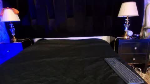 Shelsy online show from 9, 3, 2025