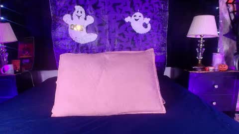 Shelsy online show from 10, 10, 2025