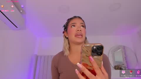 Snapshot of shelynna_azzul chatting on 27, 6, 2026 shelynna_azzul online show from 27, 6, 2026