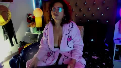 shera hade online show from 12, 3, 2025