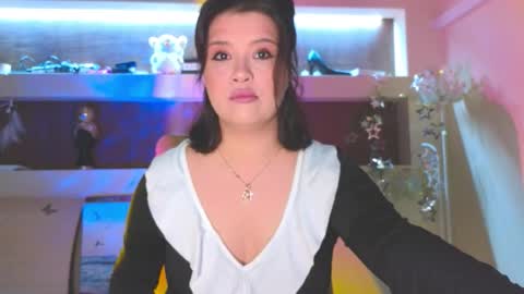 Snapshot of sherbru chatting on 4, 10, 2025 Sher online show from 4, 10, 2025