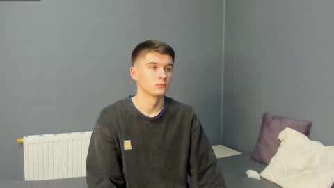 Max online show from 11, 11, 2025