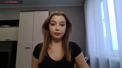 Snapshot of sherryberry_ chatting on 9, 11, 2025 Sherry online show from 9, 11, 2025