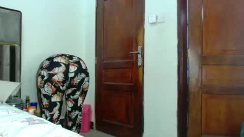 Sherry l online show from 17, 2, 2025