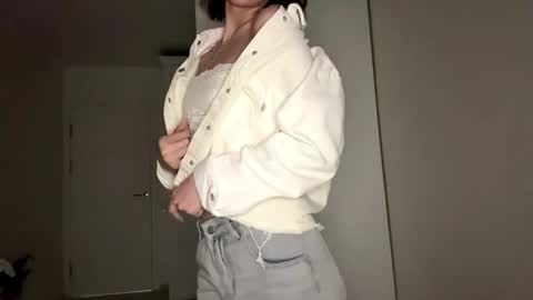 Amy online show from 31, 5, 2026