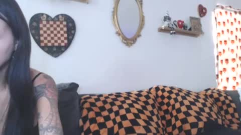 peachy online show from 23, 7, 2026