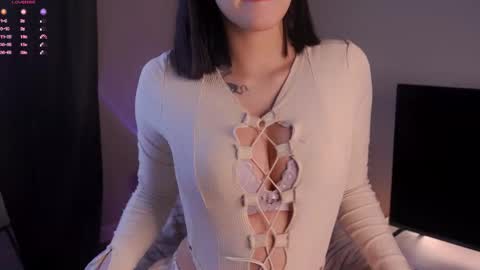 Iris online show from 28, 11, 2025