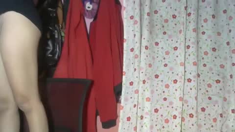 shimmering_kate online show from 13, 1, 2025