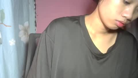 shimmering_kate online show from 11, 2, 2025