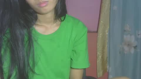 shimmering_kate online show from 6, 3, 2025