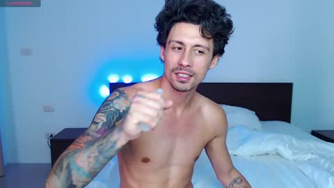 Snapshot of shineblue2728 chatting on 18, 12, 2024 Lindsay Damon online show from 18, 12, 2024