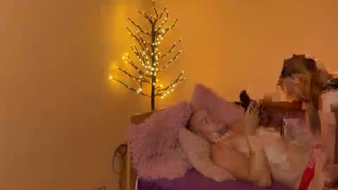 Snapshot of shinelikea_diamond chatting on 24, 6, 2026 Alexis online show from 24, 6, 2026