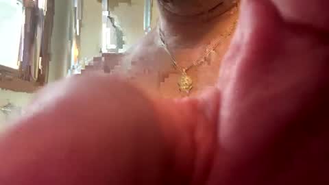 Snapshot of shines08092 chatting on 10, 7, 2026 shines08092 online show from 10, 7, 2026