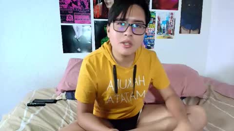 Snapshot of shinji18 chatting on 27, 2, 2025 Shinji online show from 27, 2, 2025