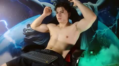 Snapshot of shinobi_grey chatting on 5, 12, 2024 .. shinobi .. online show from 5, 12, 2024