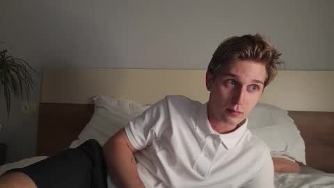 Matthew online show from 13, 10, 2025