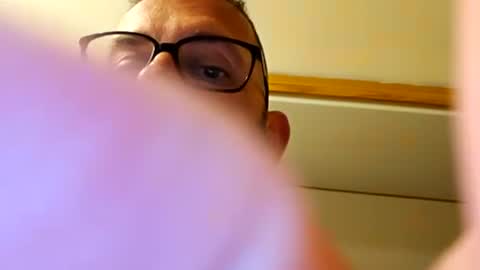 shitjustgotreal123 online show from 14, 6, 2026