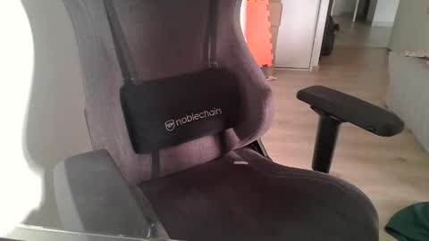 shkpnk69 online show from 5, 4, 2026