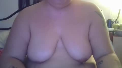 shndra32 online show from 26, 10, 2025