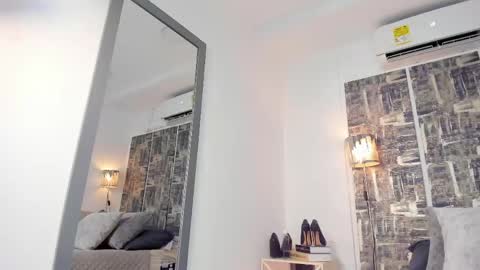 SHOFIA online show from 18, 4, 2026