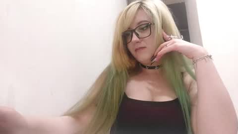 Snapshot of shondrapisani chatting on 23, 6, 2026 shondrapisani online show from 23, 6, 2026