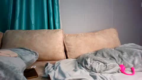 Snapshot of shortsexykitty chatting on 23, 6, 2026 sexxy online show from 23, 6, 2026