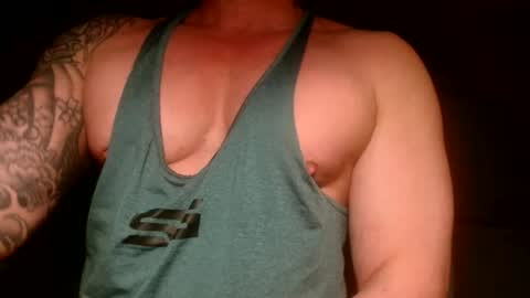 Snapshot of show_on_for_you chatting on 28, 5, 2026 show_on_for_you online show from 28, 5, 2026
