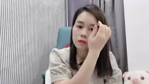 Snapshot of shshiko chatting on 25, 6, 2026 Hua yi online show from 25, 6, 2026