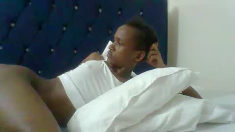 Snapshot of shugar7260 chatting on 21, 9, 2025 shugar7260 online show from 21, 9, 2025