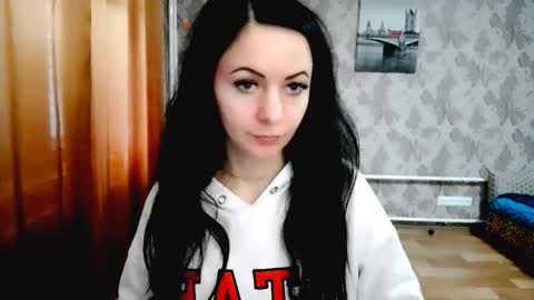 shy_cat_candy online show from 4, 11, 2025