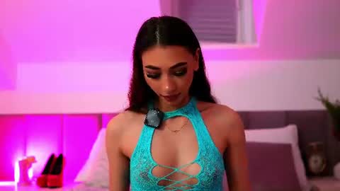 Snapshot of shy_eveline chatting on 19, 6, 2026 shy_eveline online show from 19, 6, 2026