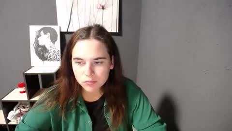 Snapshot of shy_lil chatting on 9, 9, 2025 shy_lil online show from 9, 9, 2025