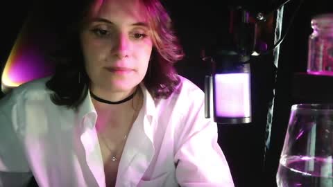 shy_miracle online show from 9, 4, 2026