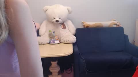 Snapshot of shy_moony chatting on 3, 2, 2026 just Alex online show from 3, 2, 2026