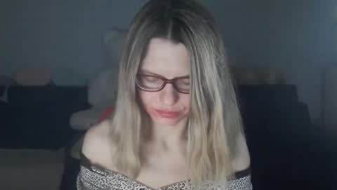 Snapshot of shy_moony chatting on 21, 2, 2026 just Alex online show from 21, 2, 2026