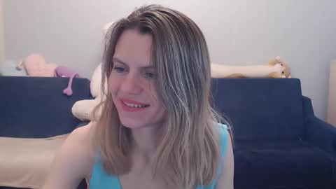 Snapshot of shy_moony chatting on 24, 2, 2026 just Alex online show from 24, 2, 2026